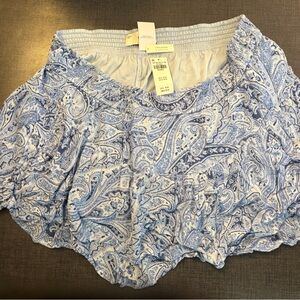 Hollister Light Blue Paisley Skort w/ Pockets-Asymmetrical Hem Tiered Mini Skort